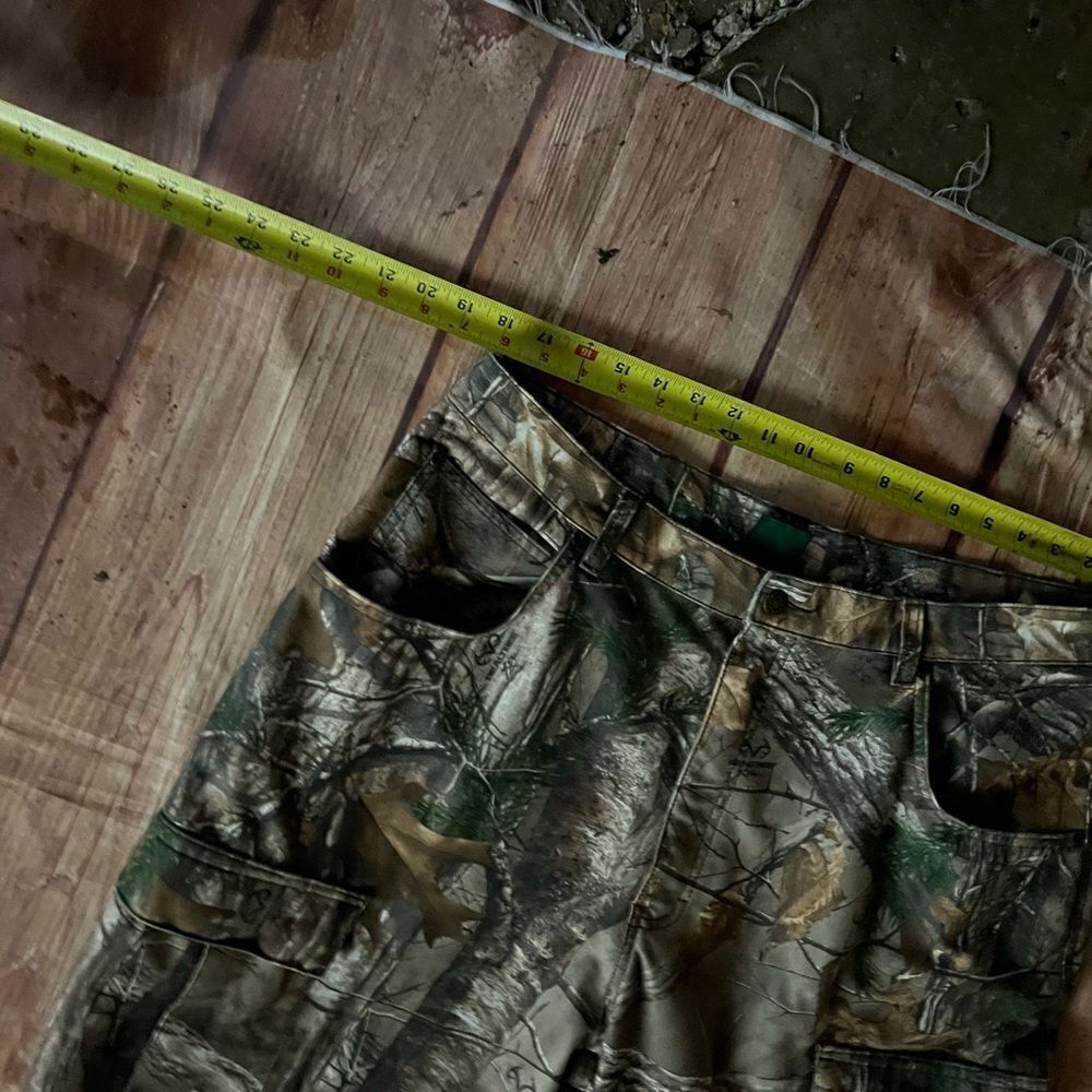 Realtree Camo Pants - Picture 7 of 9
